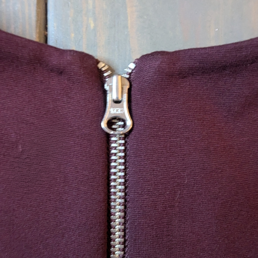 McQ Alexander McQueen Burgundy Bell Sleeve A-Line Dress XL - Picture 11 of 15